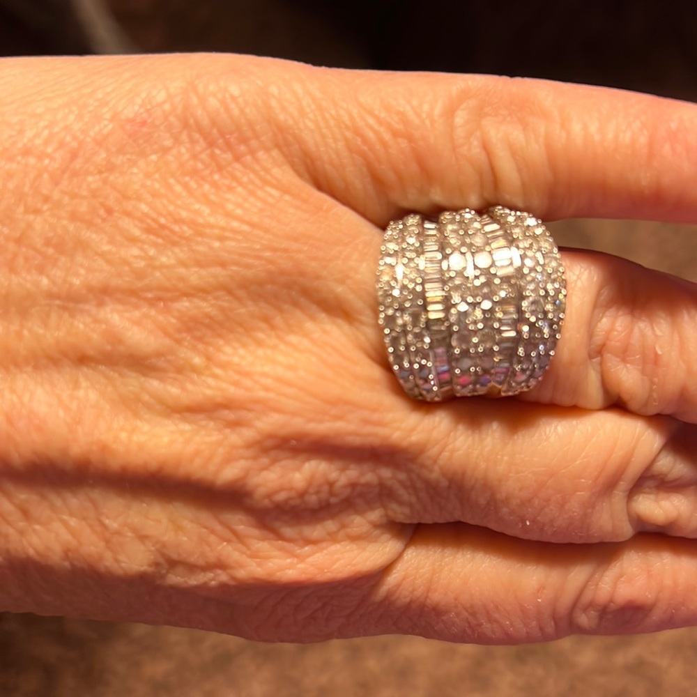 3.5 CTW  natural diamond cluster ring set in 10k gold. Size 7.